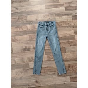 Abercrombie High Rise Ankle Jeans